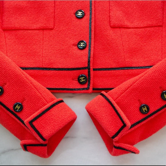 Chanel Vintage Spring 1995 Cropped Red 95P Jacket - Picture 9 of 14